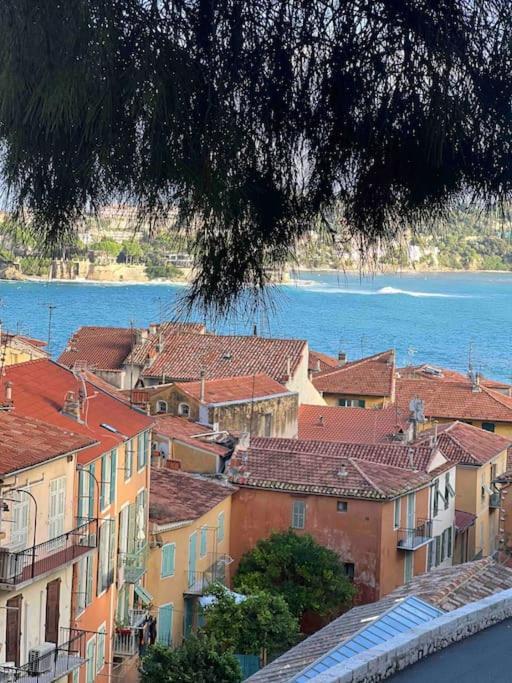 Loft - Centre Historique Apartamento Villefranche-sur-Mer Exterior foto