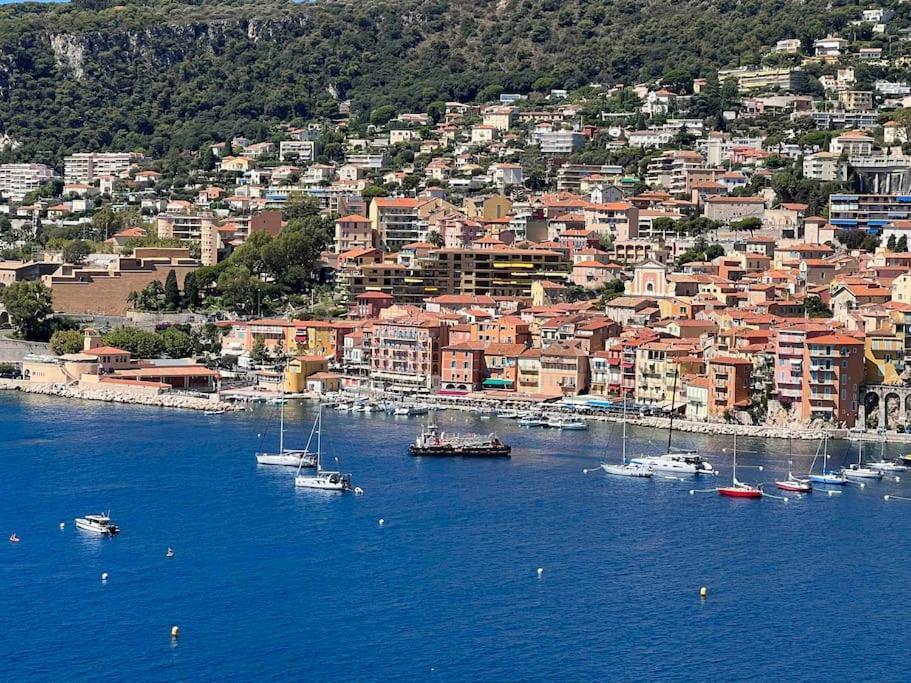 Loft - Centre Historique Apartamento Villefranche-sur-Mer Exterior foto